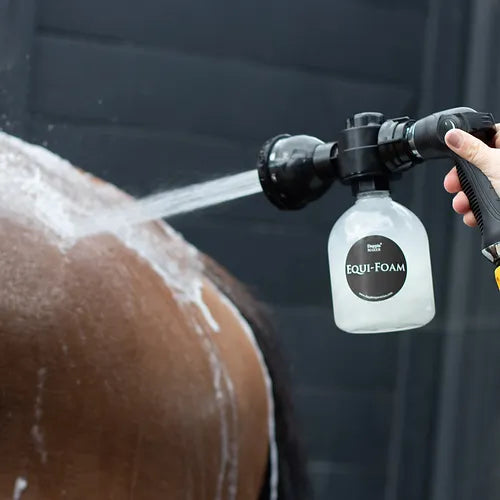 Dapple Maker Equi-Foam Grooming Sponge