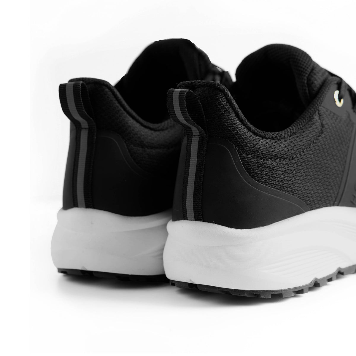 Holland Cooper Women's Burghley Waterproof Trainers