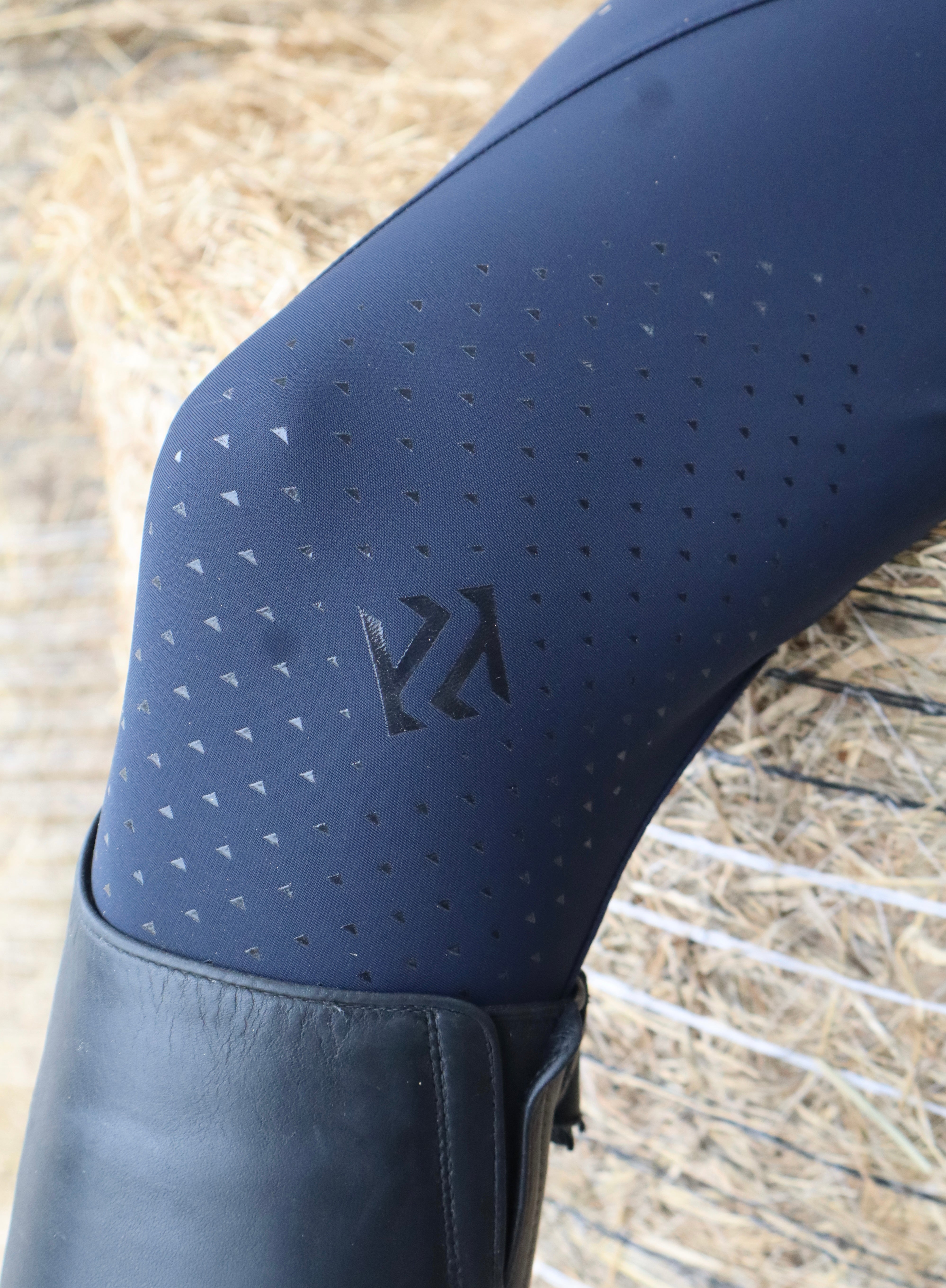 Tesoro Boys Comodita Knee-Grip Breeches