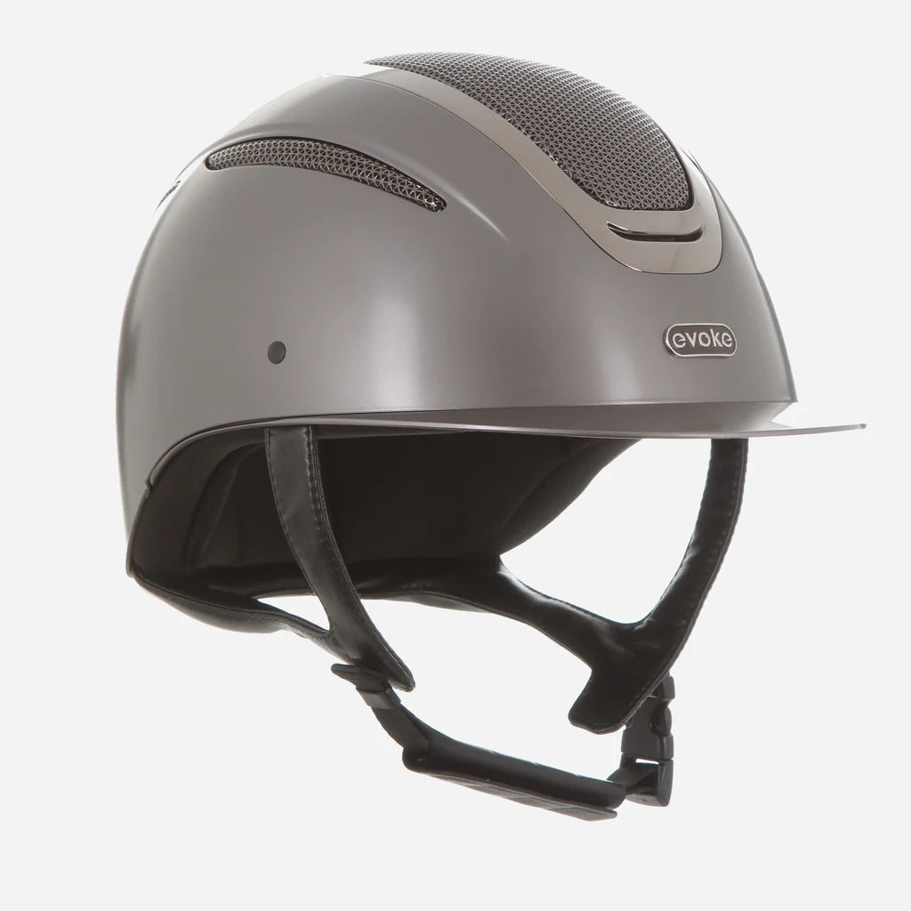 Evoke Elara Classic Peak Helmet