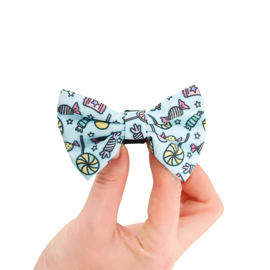 Oh So Fetch Classic Dog Bow Tie