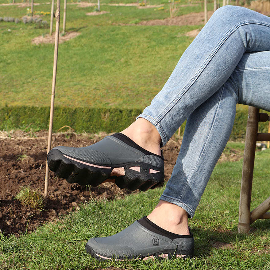 Rouchette Women's Clean Clogs - Grey